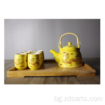 Китайски чайник костюм златен дракон